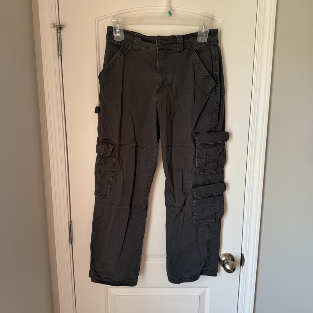 Abercrombie & Fitch Dark Charcoal Wide-Leg Cargo Pants - Picture 4 of 6